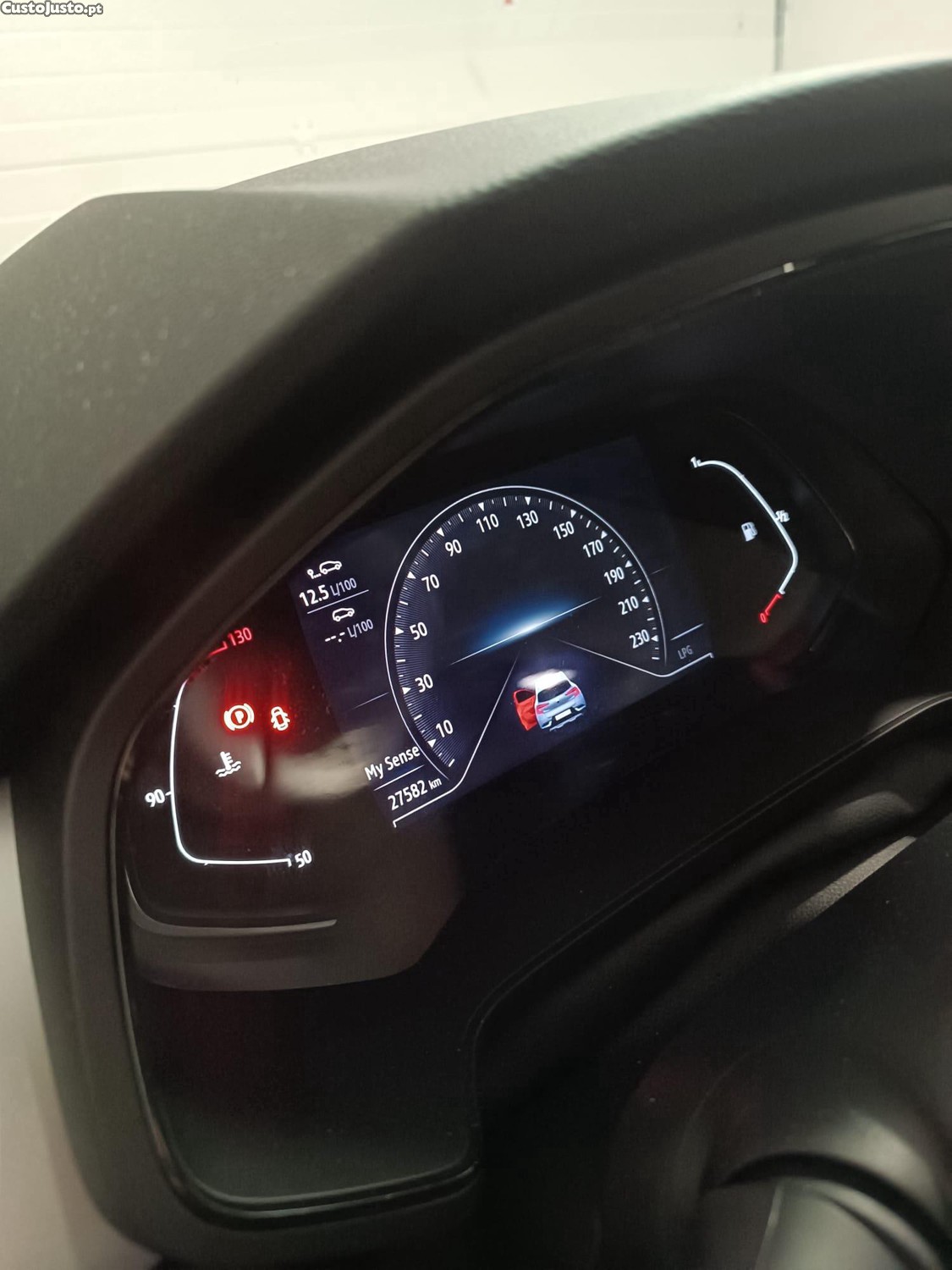 Renault Captur Techno — fotografia 3