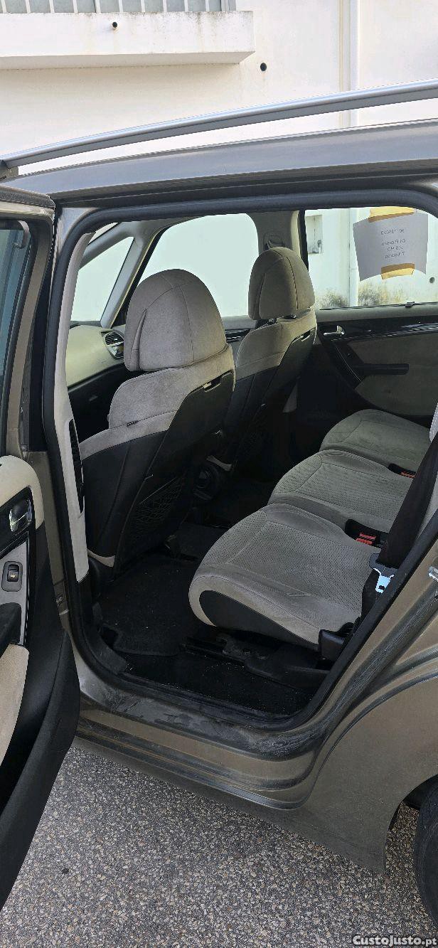 Citroën C4 Grand Picasso 7 lugares — fotografia 6