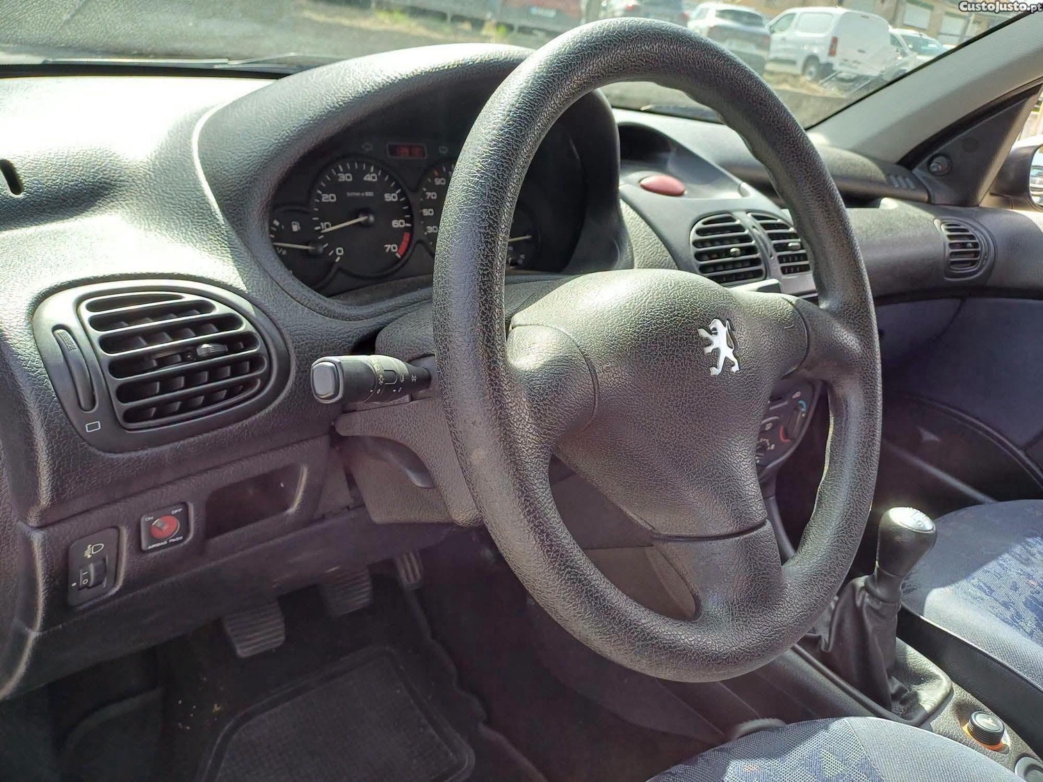 Peugeot 206 Com 130 0000 Kms( ViaturaNacional ) — fotografia 7