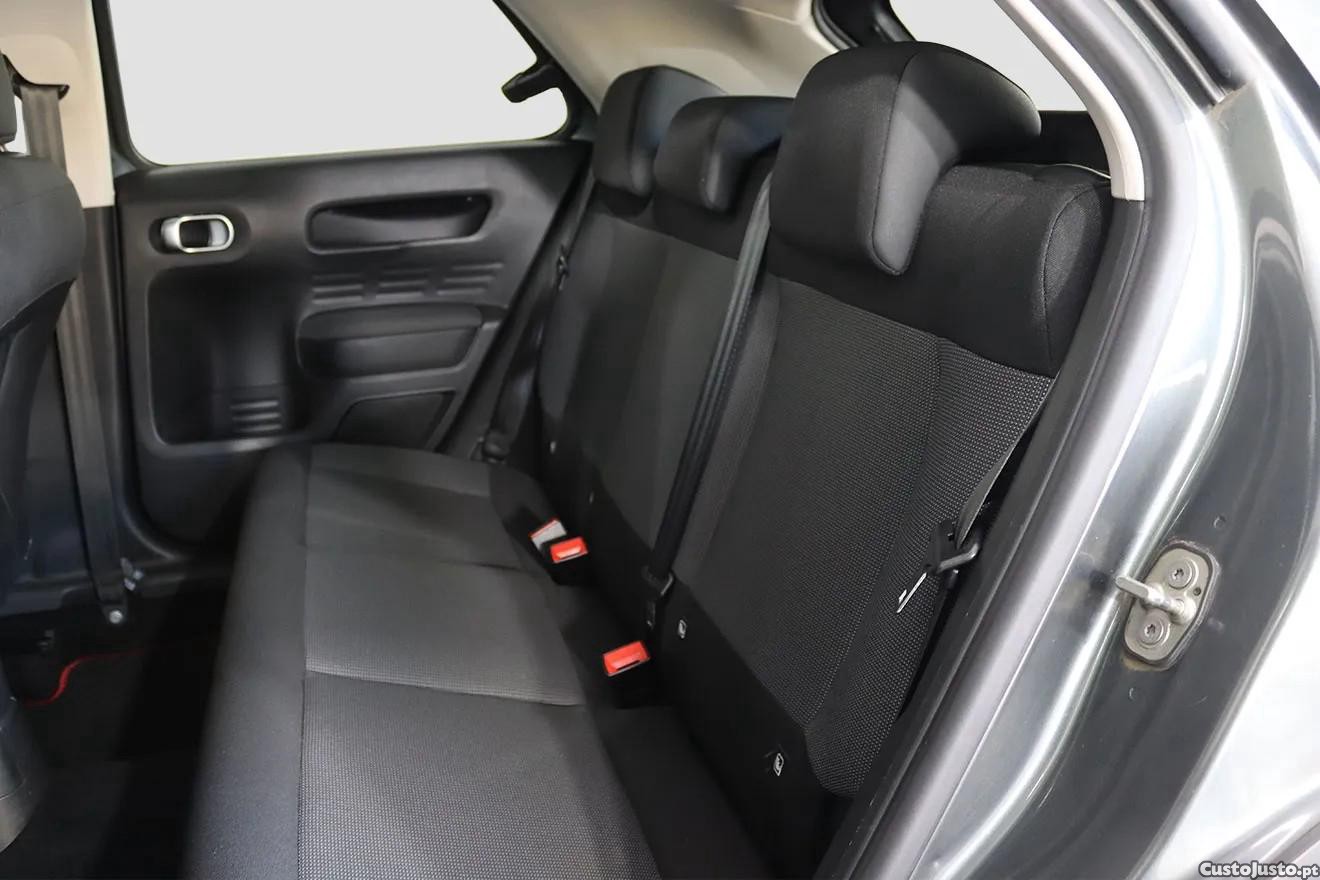 Citroën C4 Cactus 1.2 FEEL — fotografia 6