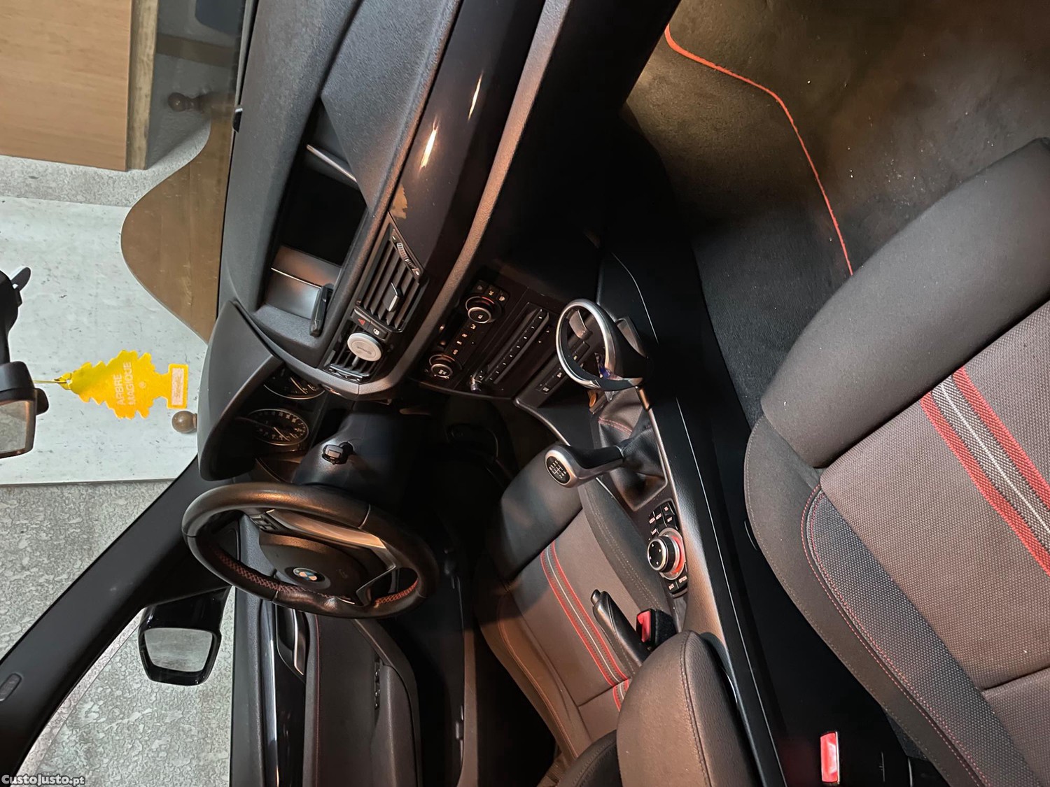 BMW X1 Sdrive 18D — fotografia 3