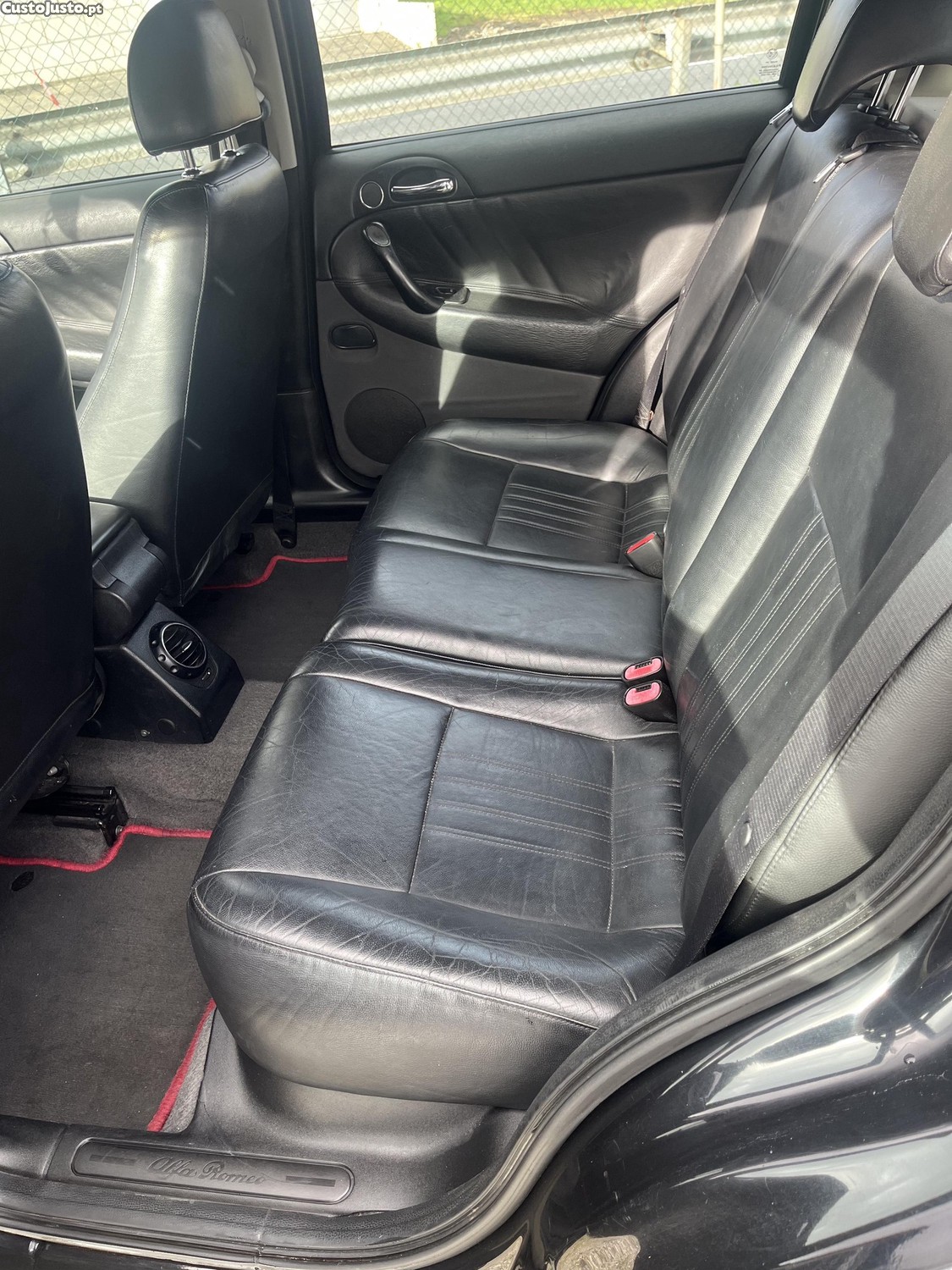 Alfa Romeo 147 1.9 JTDm — fotografia 2