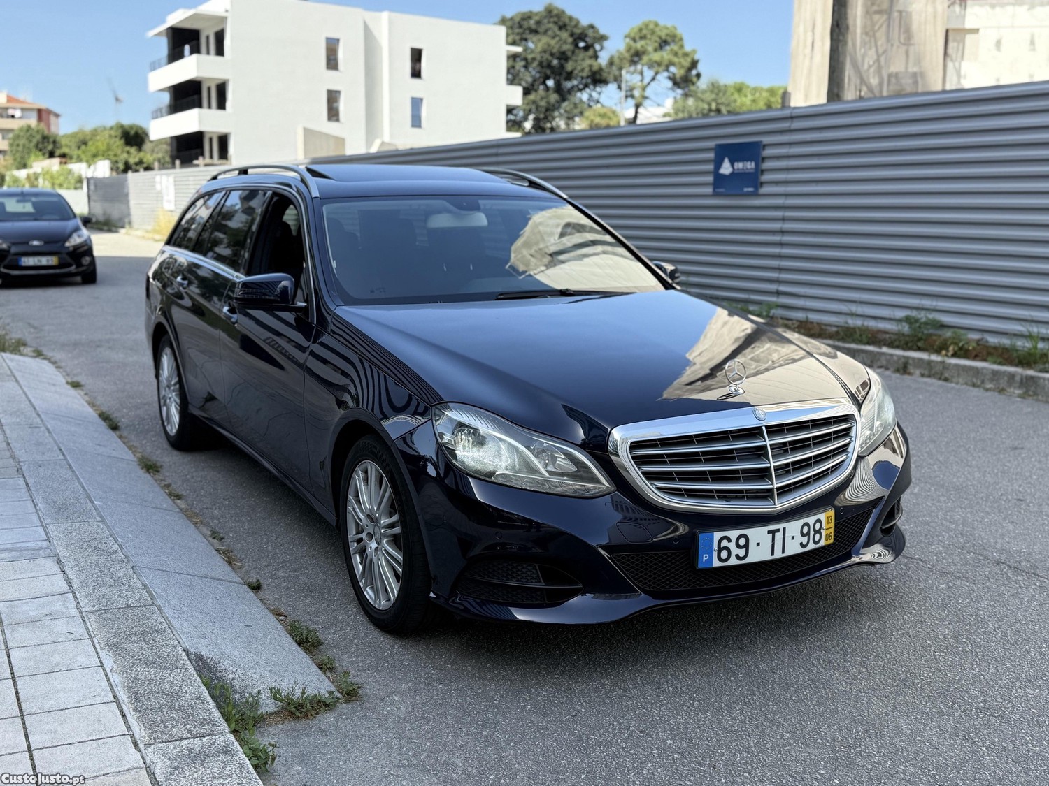 Mercedes-Benz E 300 BLUETEC HYBRID 231CV — fotografia 6