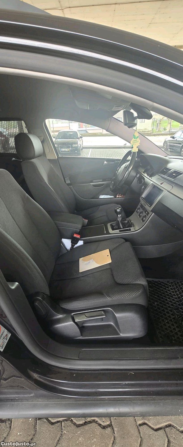 Volkswagen Passat confortline — fotografia 3