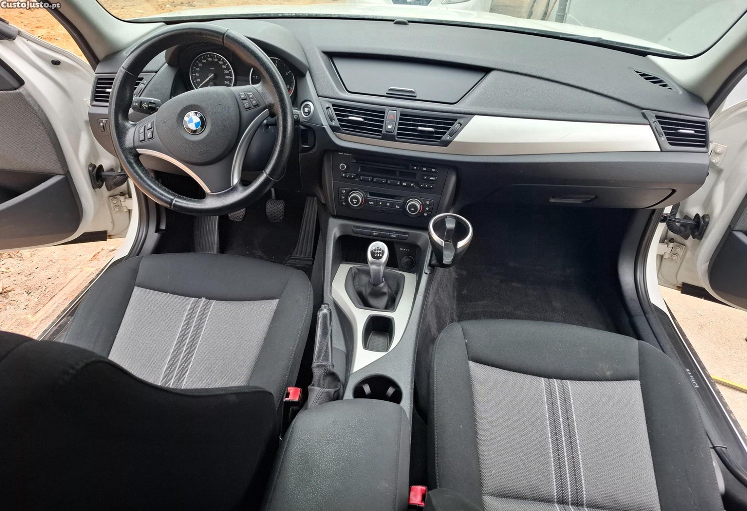 BMW X1 18d sDrive - 12 foto 4