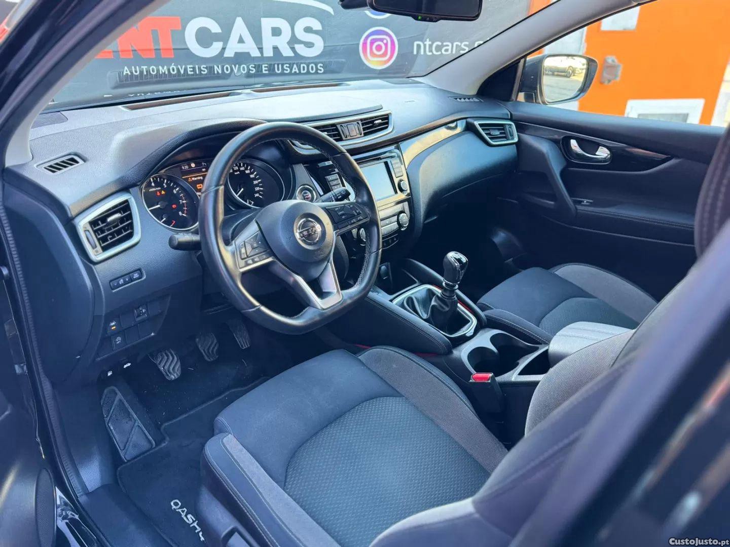 Nissan Qashqai 1.3 dig-t n-connecta j18 — fotografia 13