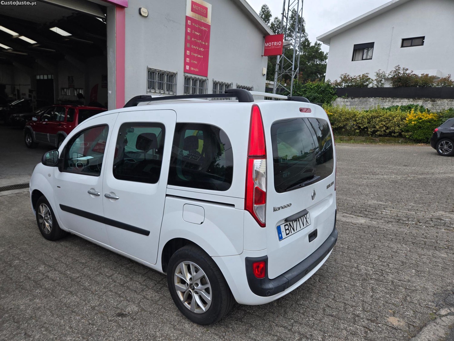Renault Kangoo Limited 5 lugares — fotografia 3