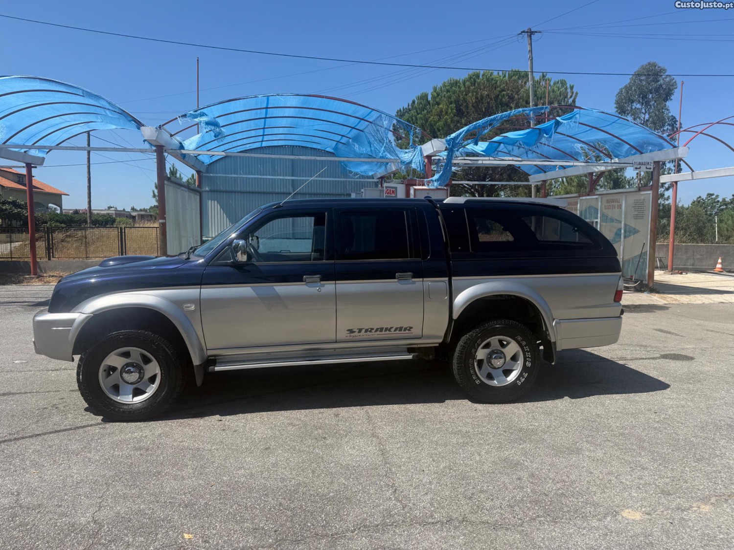 Mitsubishi L200 Strakar elegance — fotografia 5