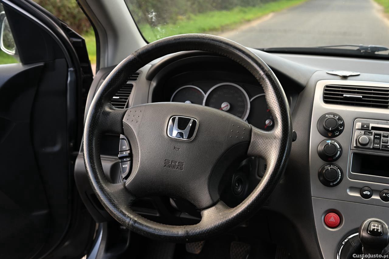 Honda Civic CDTI — fotografia 5