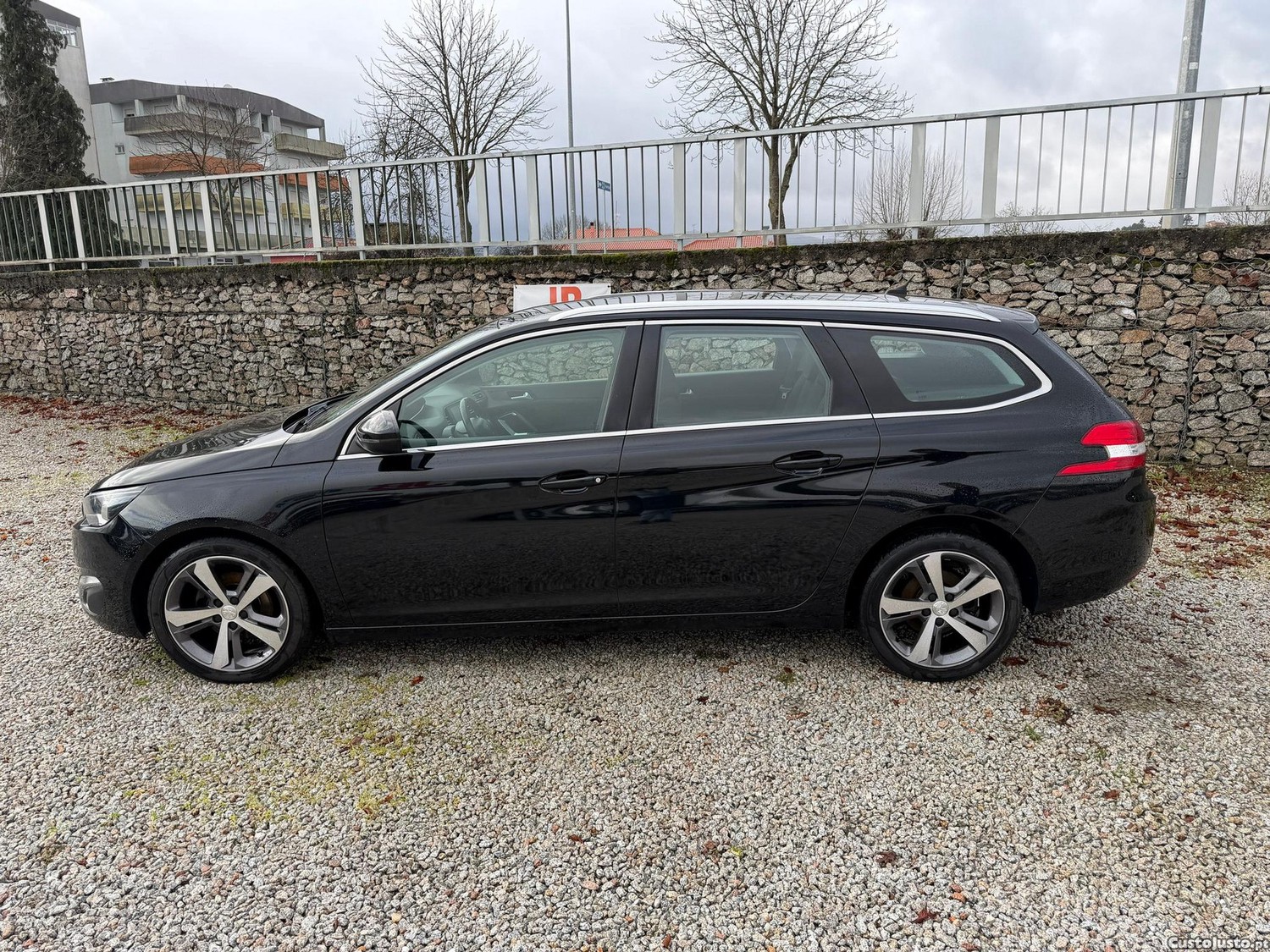 Peugeot 308 SW 1.6 BlueHDi Allure J17 — fotografia 10