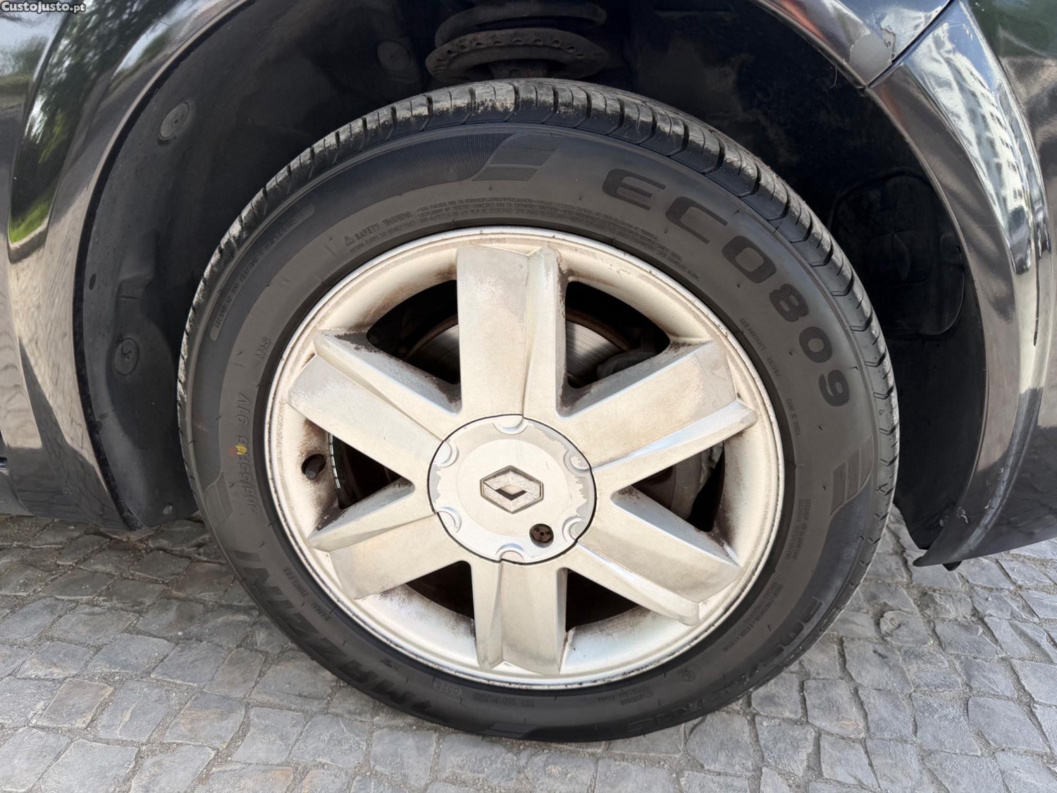 Renault Mégane 1.9 DCI — fotografia 11