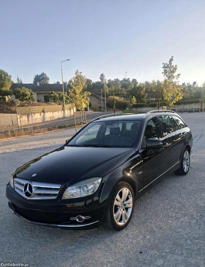Mercedes-Benz C 250 Avangarde — fotografia 11