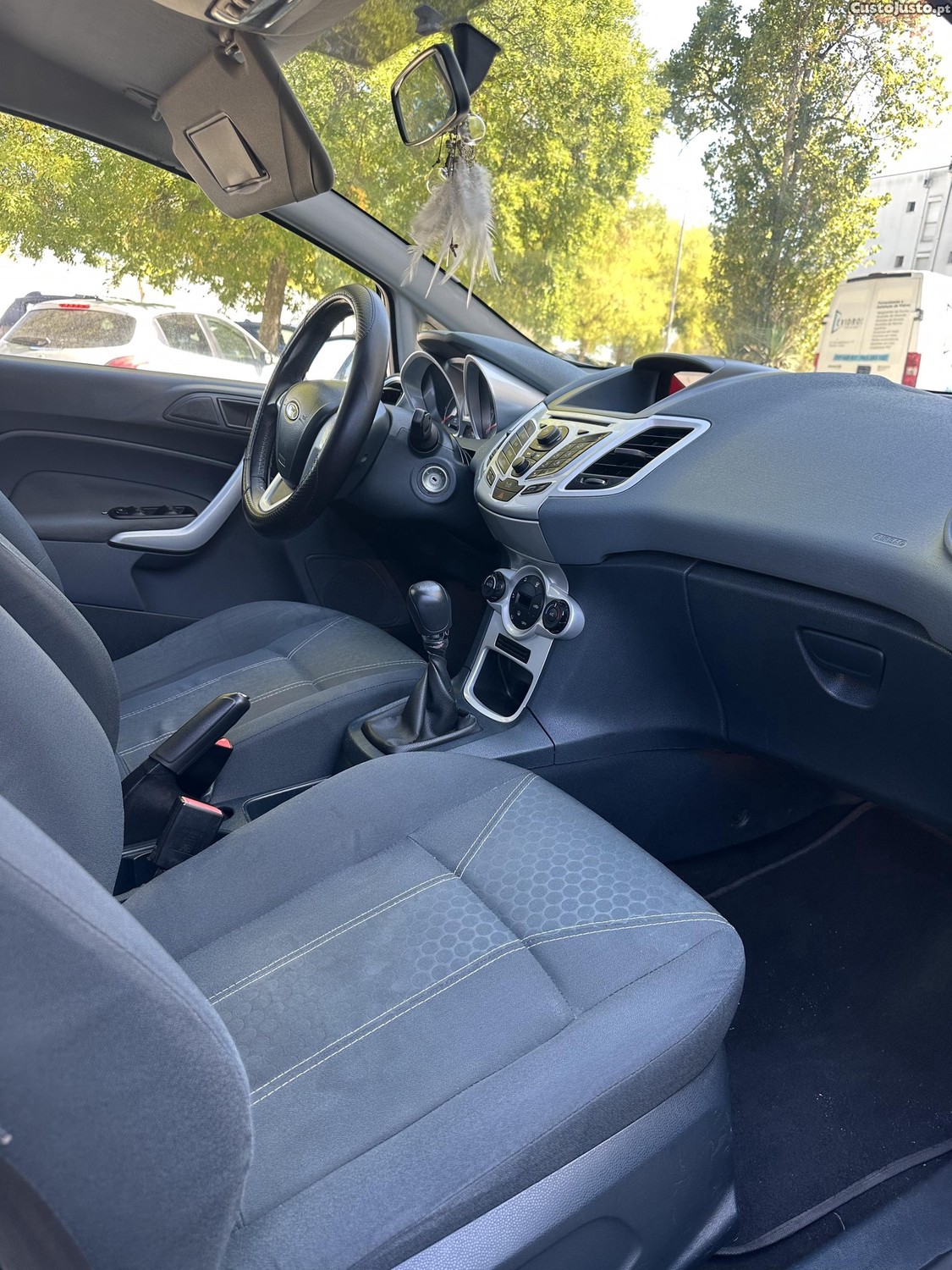 Ford Fiesta JA8 — fotografia 5