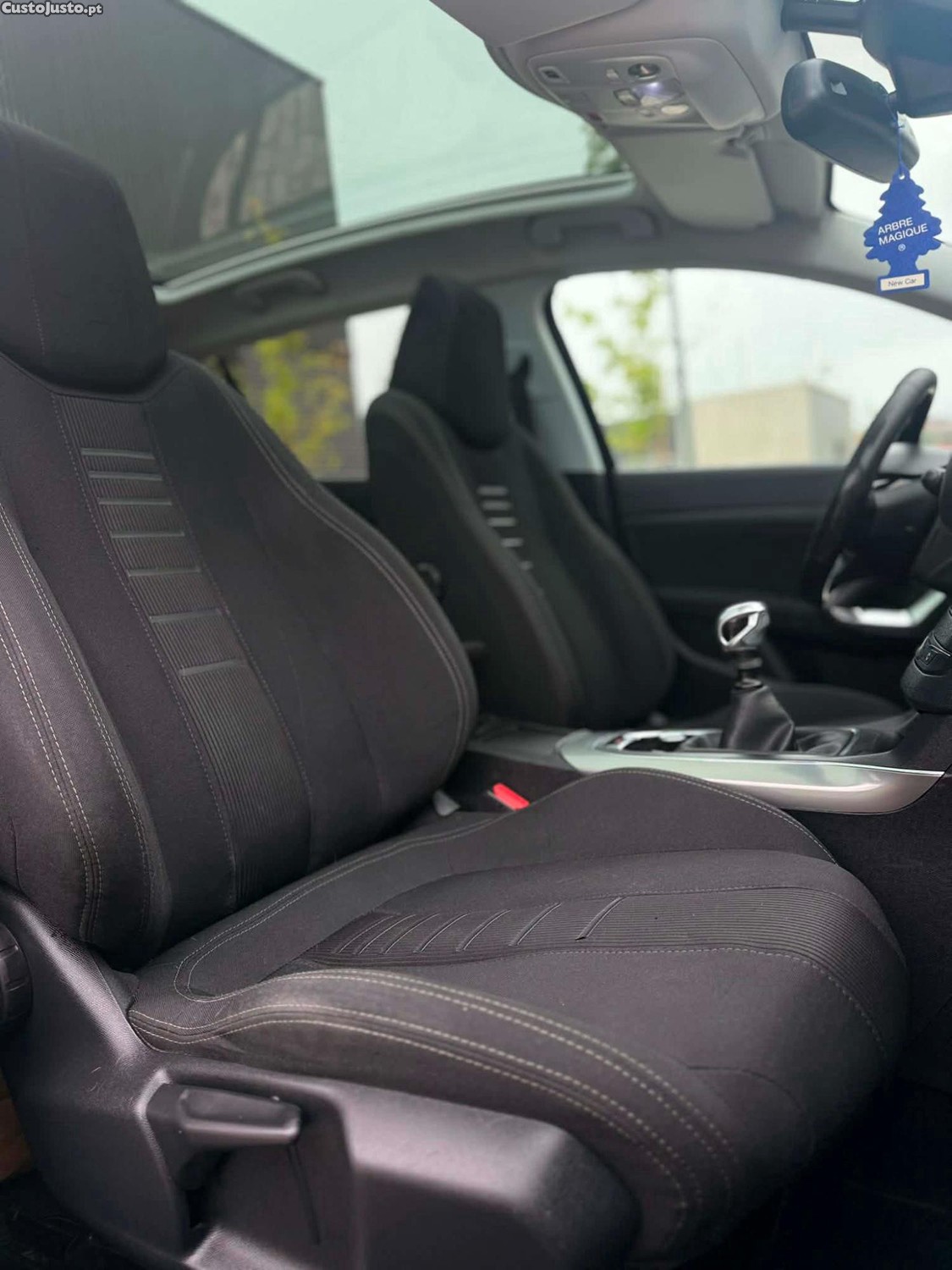Peugeot 308 Allure 1.6HDI 120cv 5Lugares 211.000km — fotografia 4