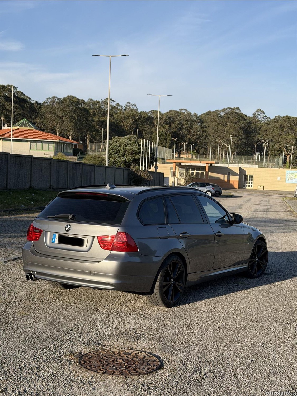 BMW 318 E91 — fotografia 8