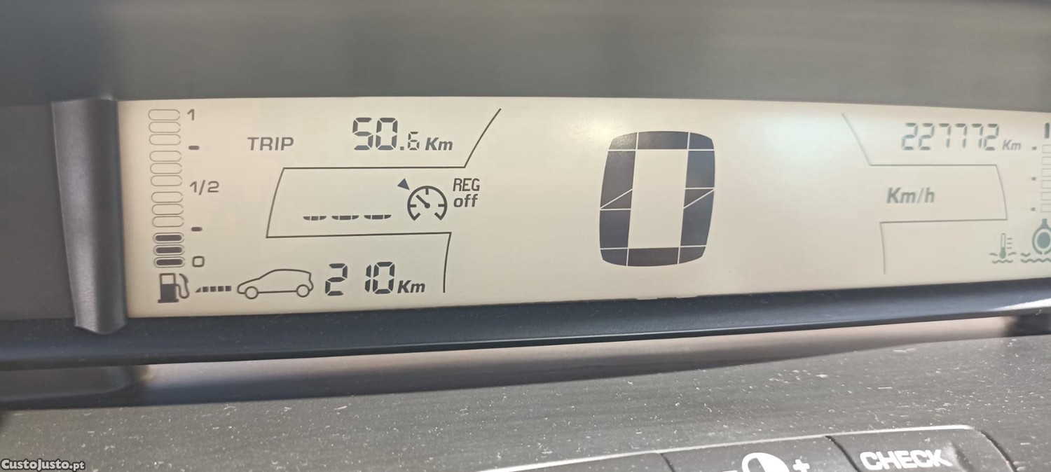 Citroën C4 1.6 Diesel-Bom estado geral Oportunidade! — fotografia 8