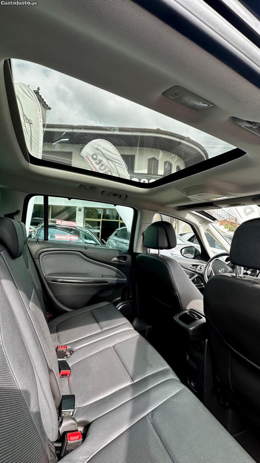 Opel Zafira ZAFIRA TOURER 2.0 CDTI NACIONAL — fotografia 9
