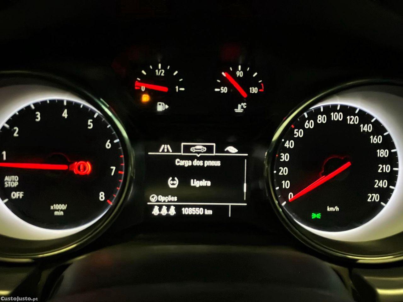 Opel Astra Sports Tourer 1.0 Dynamic Sport S/S — fotografia 12