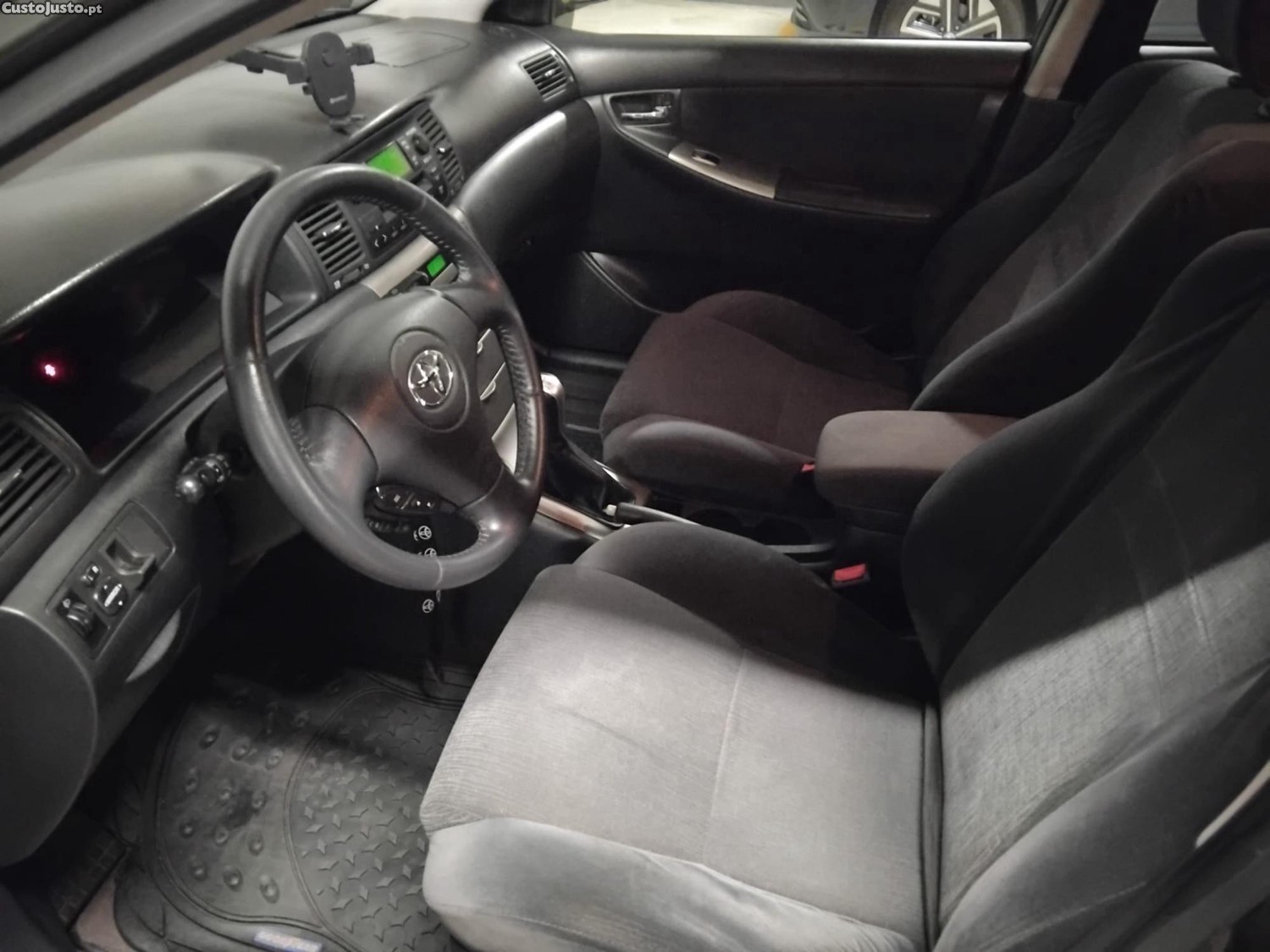 Toyota Corolla SW 1.4 vvti — fotografia 8