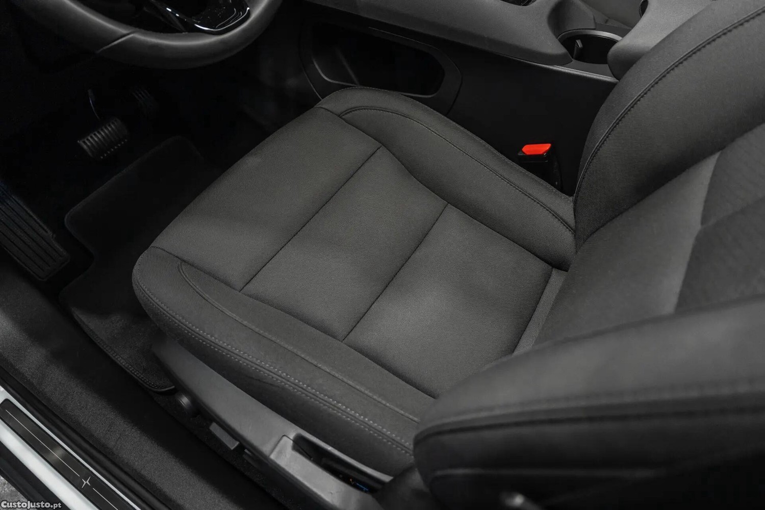 Polestar 2 Long Range 78 kWh — fotografia 7