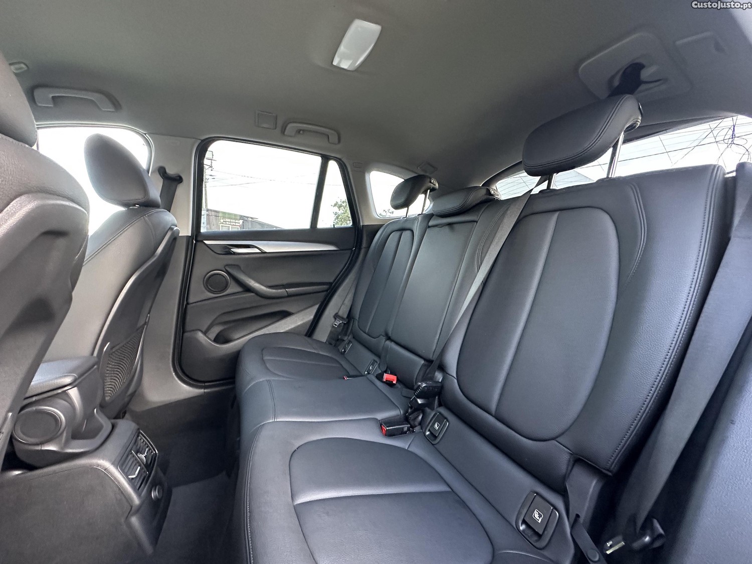 BMW X1 16d sDrive '' GARANTIA '' — fotografia 5