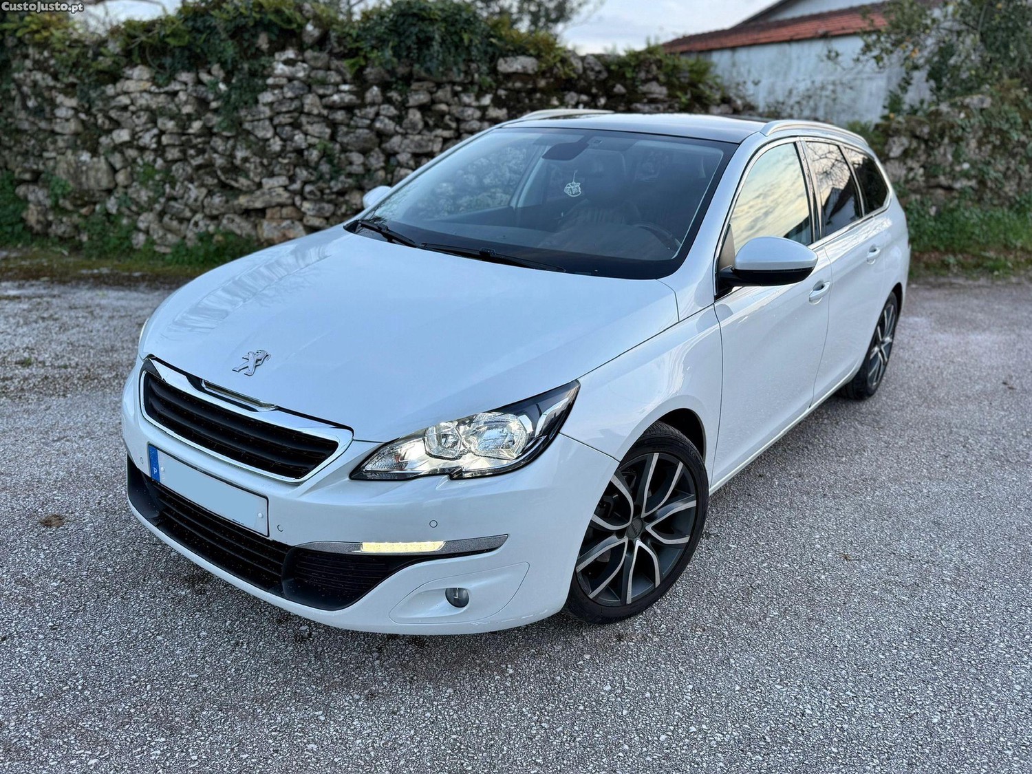 Peugeot 308 — fotografia 3