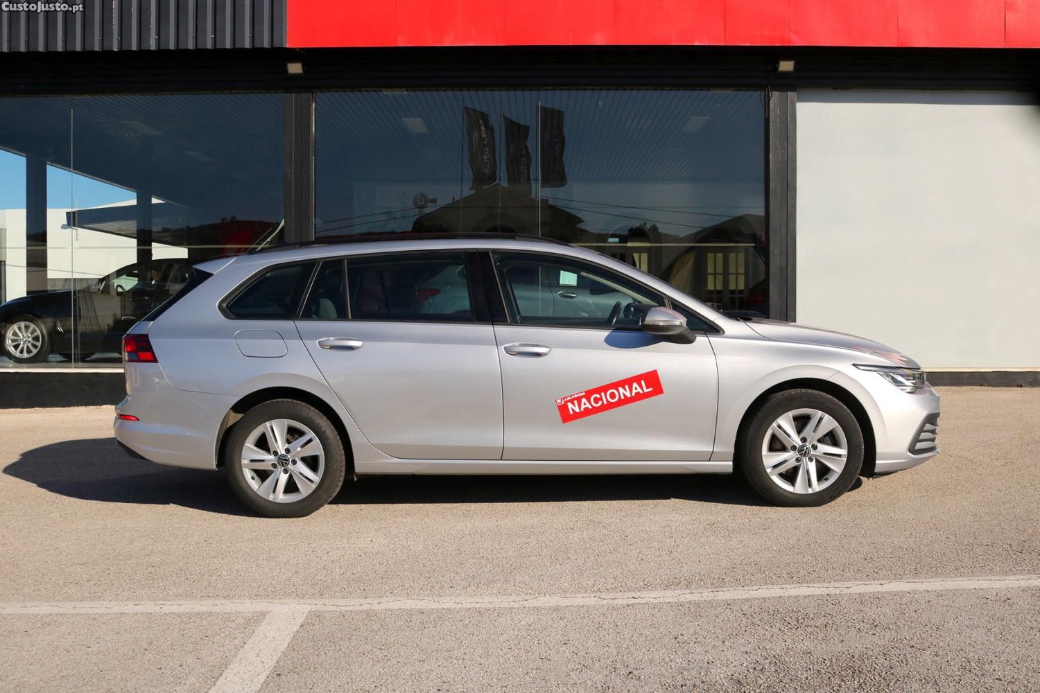 Volkswagen Golf Variant 2.0 TDI Life DSG 115cv — fotografia 51