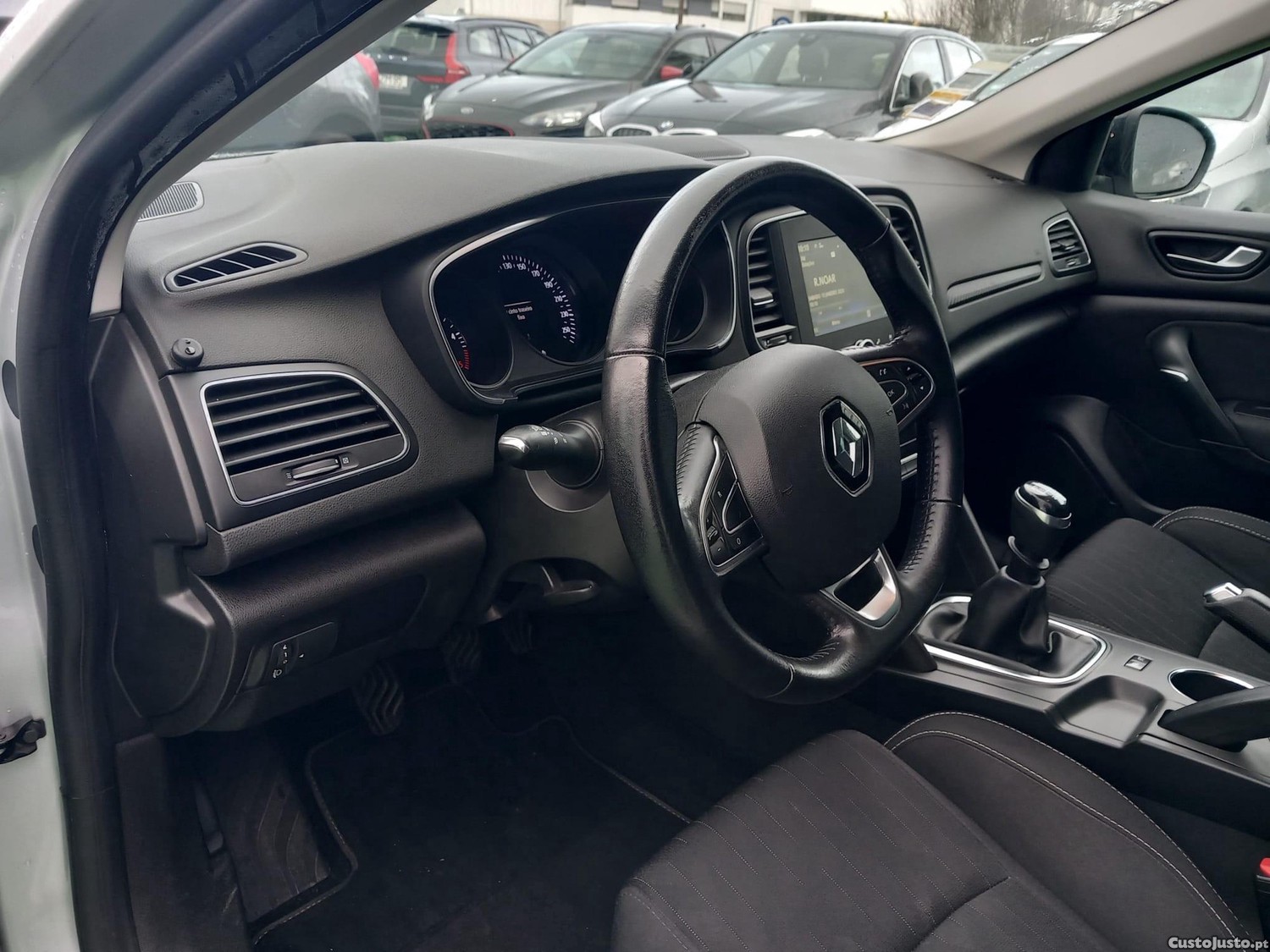 Renault Mégane Sport Tourer 1.5 dCi Limited — fotografia 15