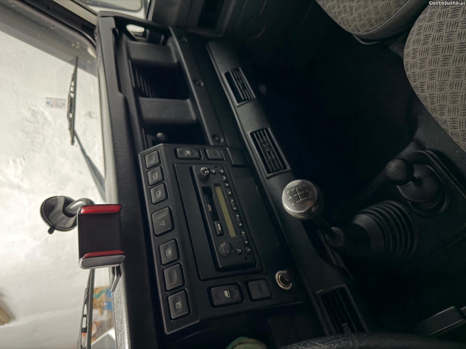 Land Rover Defender ( 9O Ht) — fotografia 7