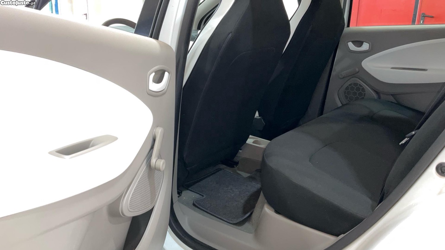 Renault Zoe LIFE 40+B Própria=Iva dedutivel+Nacional — fotografia 3