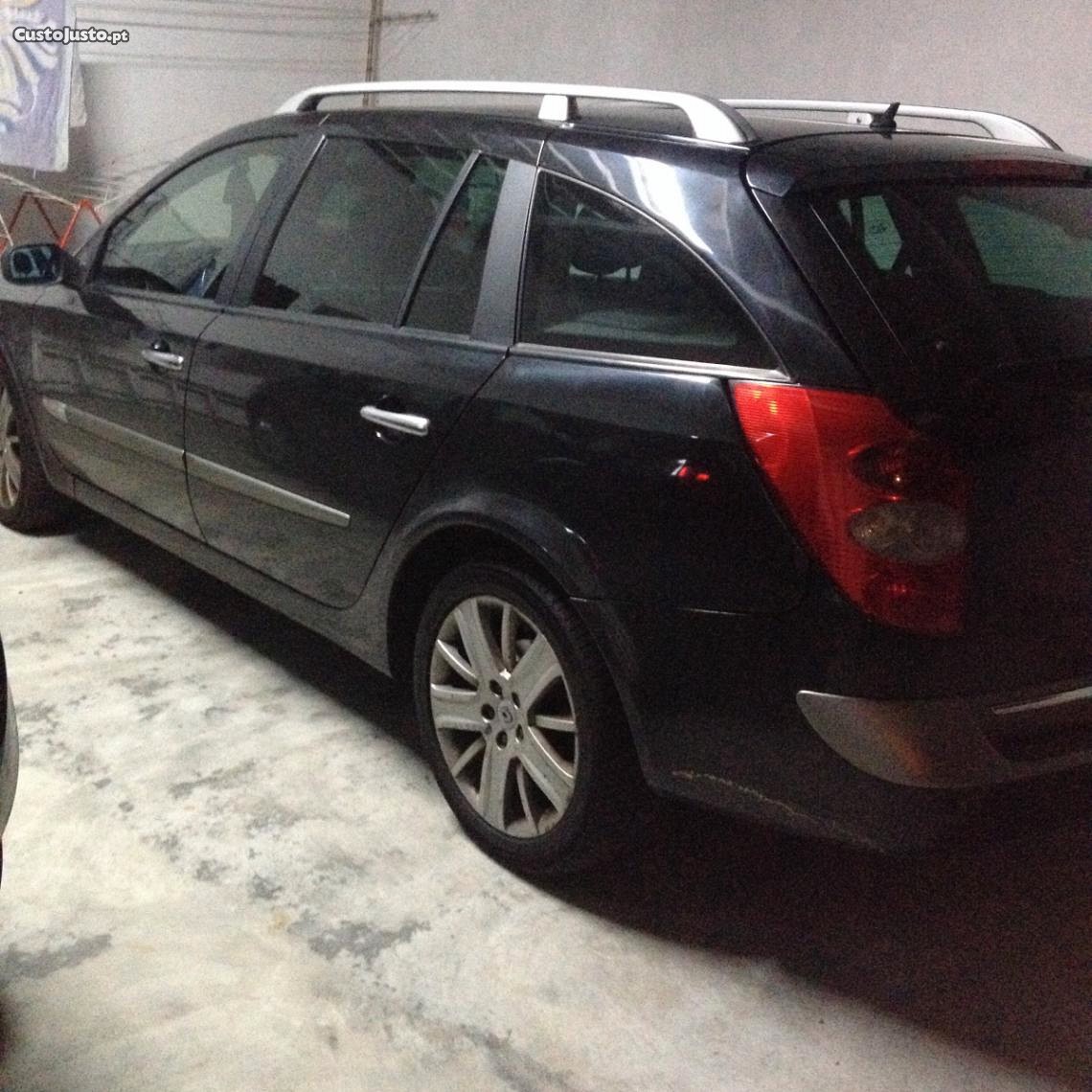 Renault Laguna break — photo 2