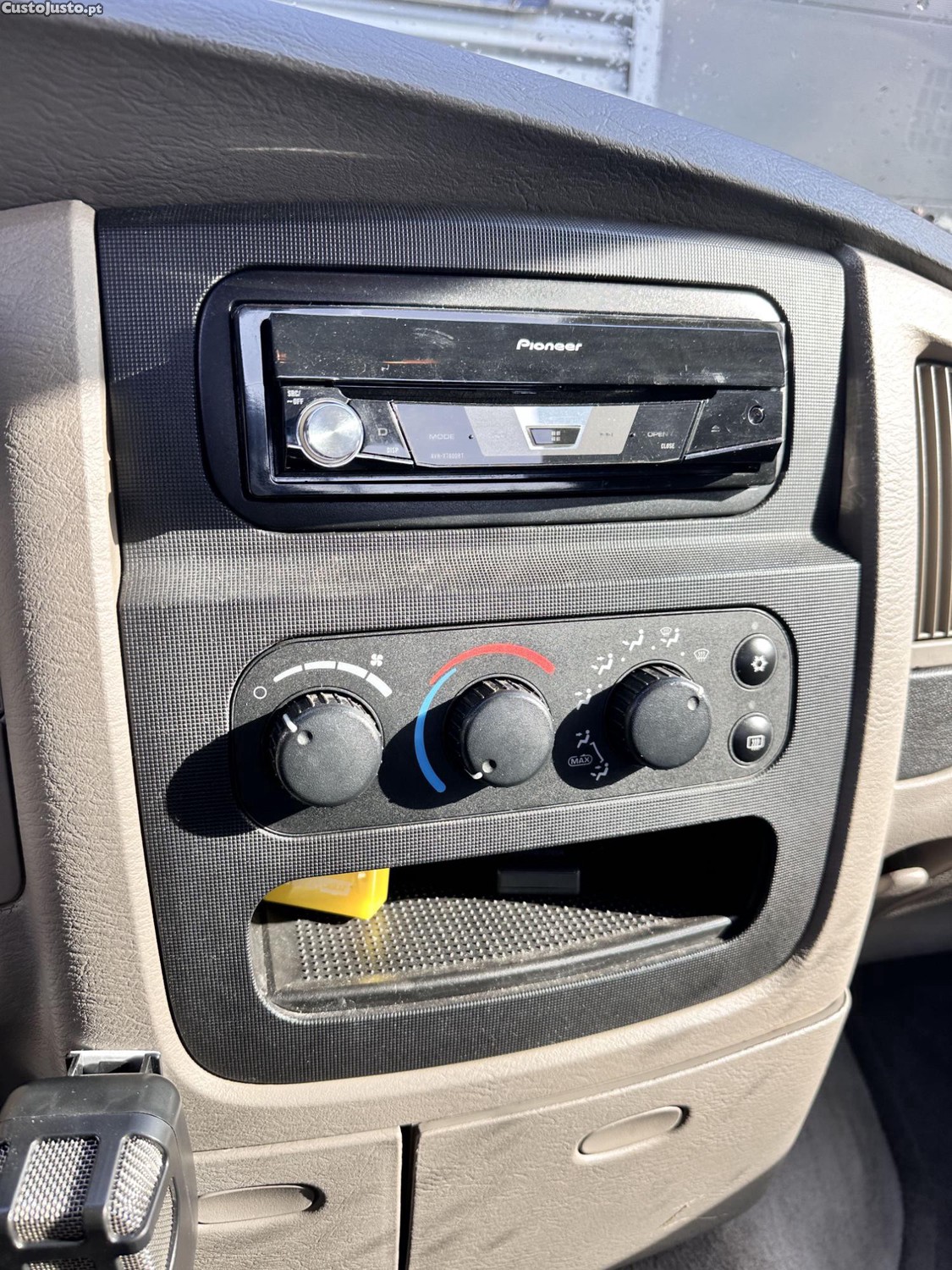 Dodge RAM 1500 4.7 V8 300.CV 4×4 C/ KIT DE GPL + EXTRAS — fotografia 17