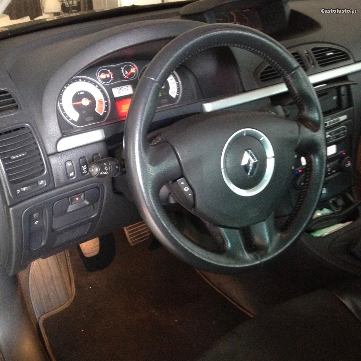 Renault Laguna break — photo 4