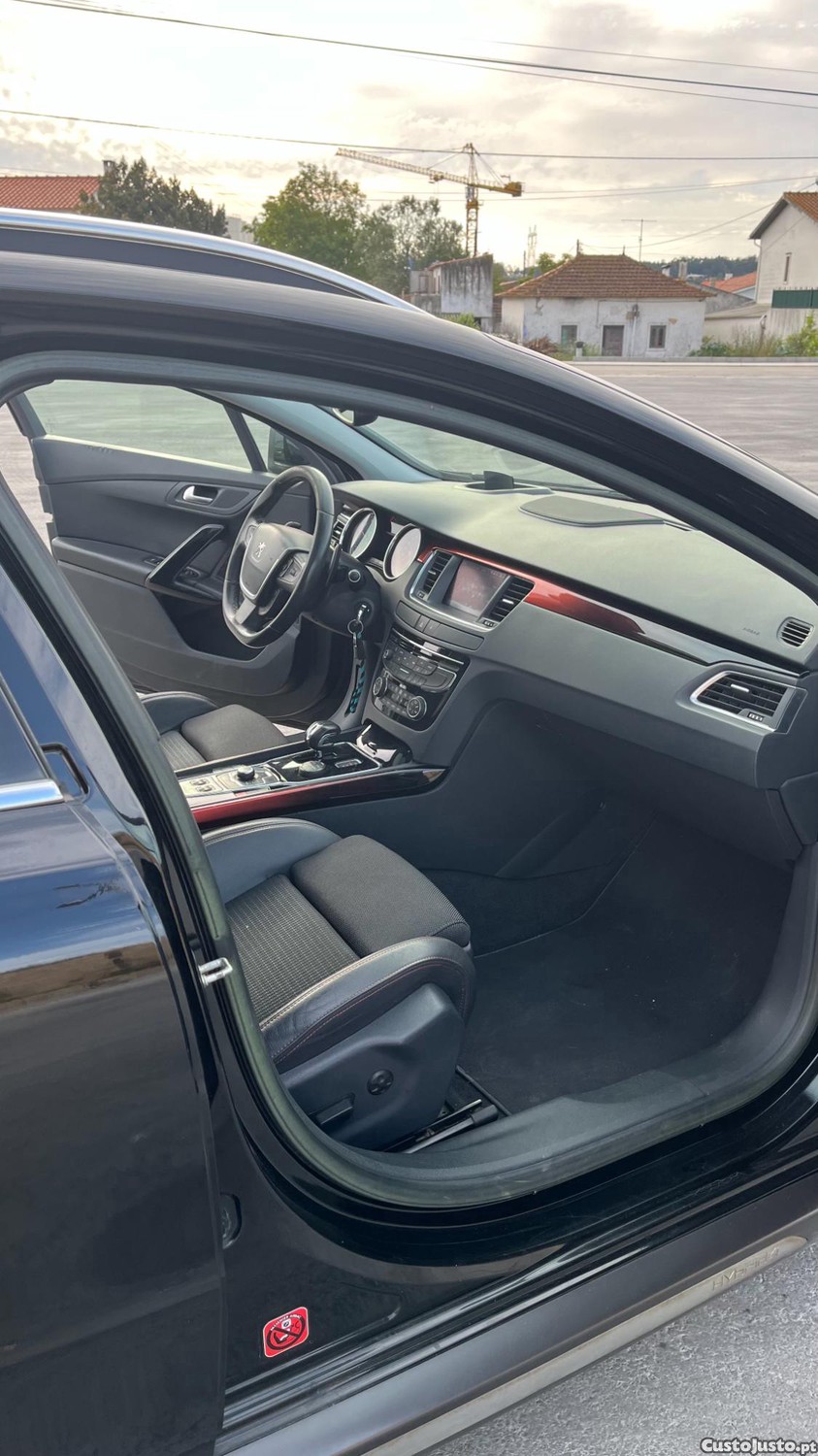 Peugeot 508 RXH - 2.0 HDi Hybrid4 2-Tronic — fotografia 5