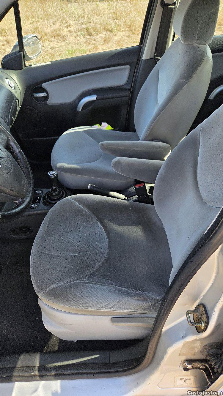 Citroën C3 1.4 HDI Sx 5Lugares — fotografia 7