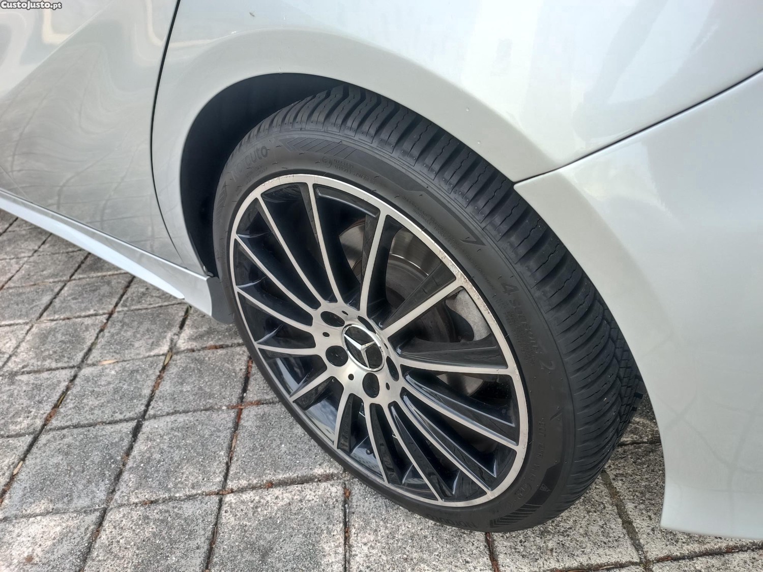 Mercedes-Benz A 220 AMG 2.2 cdi 170cv automatico — fotografia 10