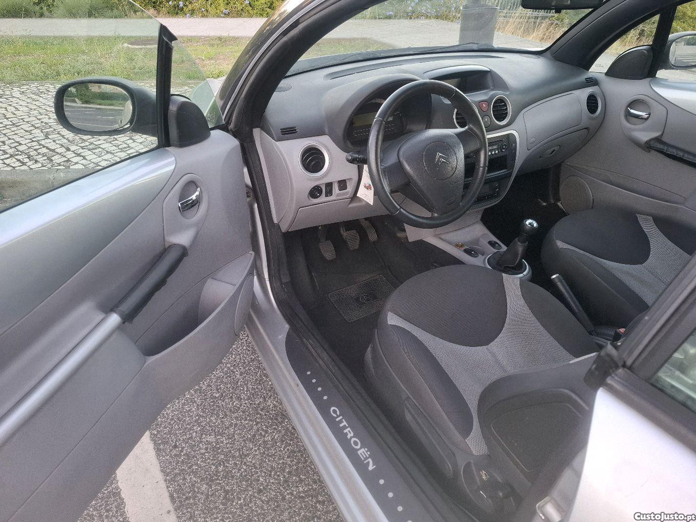 Citroën C3 Pluriel 1.4 HDI — fotografia 6