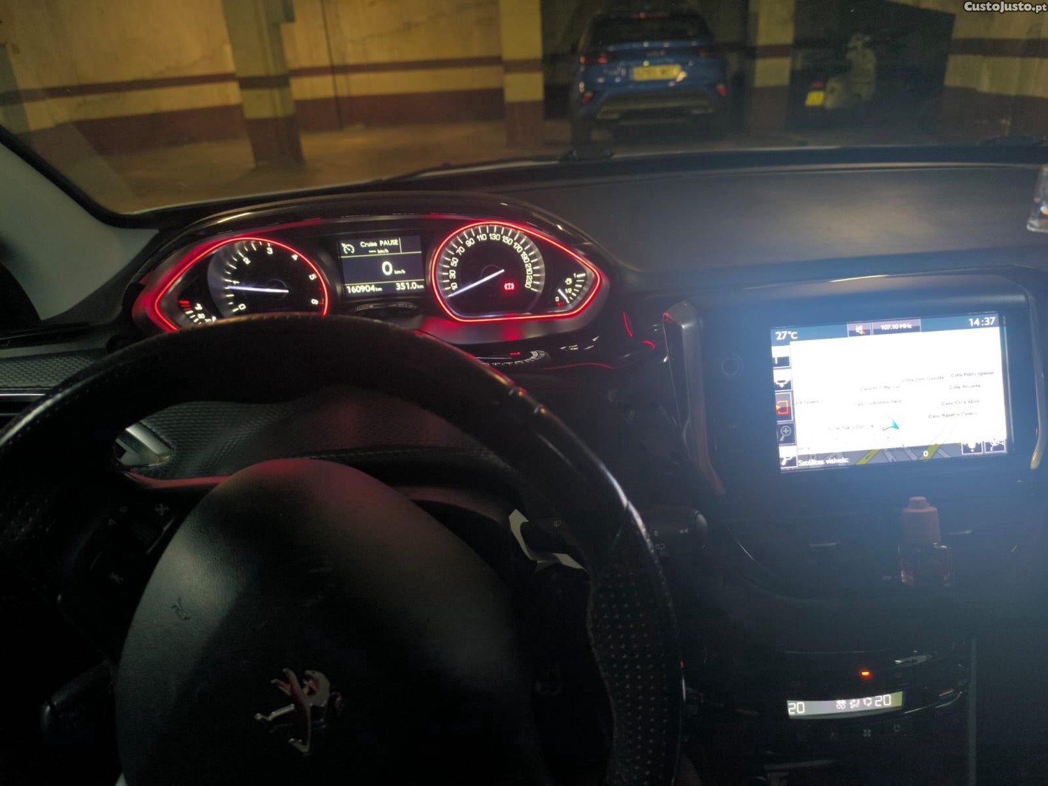 Peugeot 2008 GT Line — fotografia 2