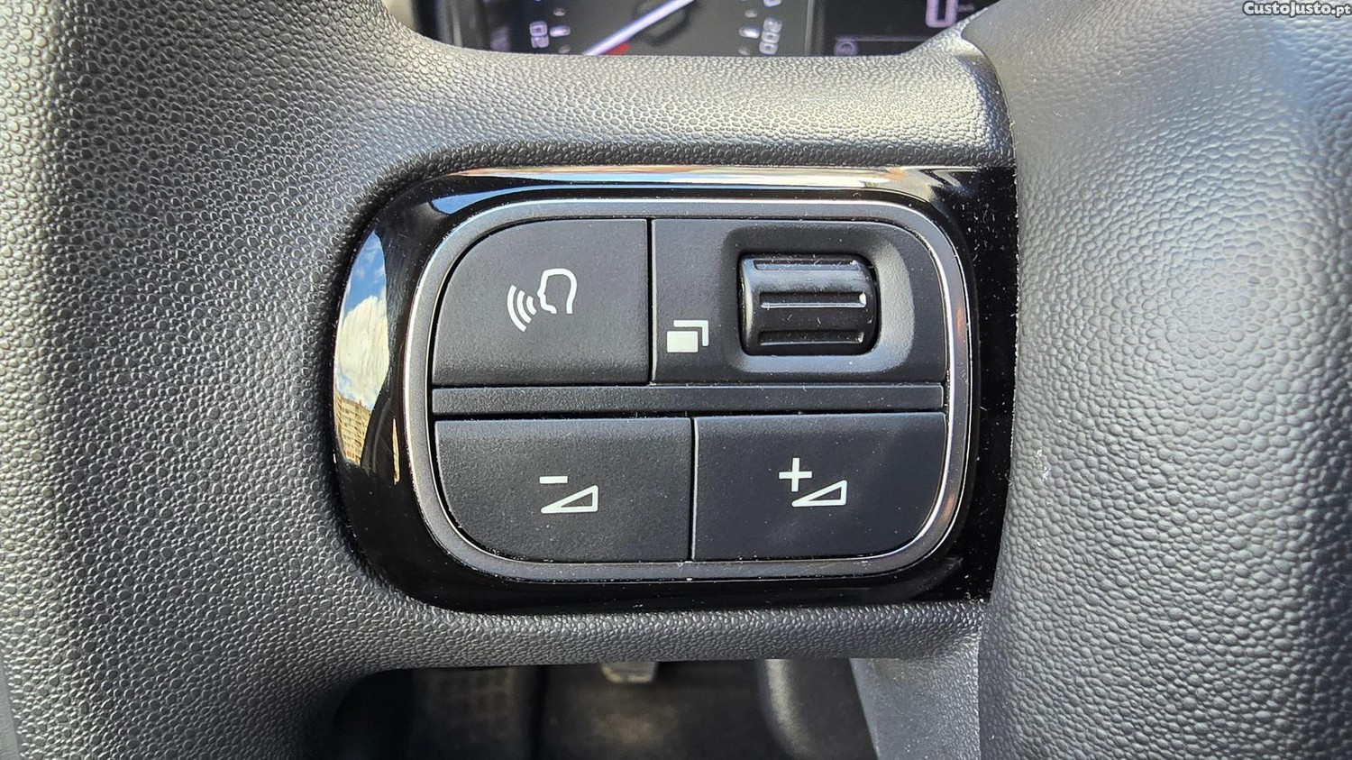 Citroën C3 1.2 PureTech Plus — fotografia 17