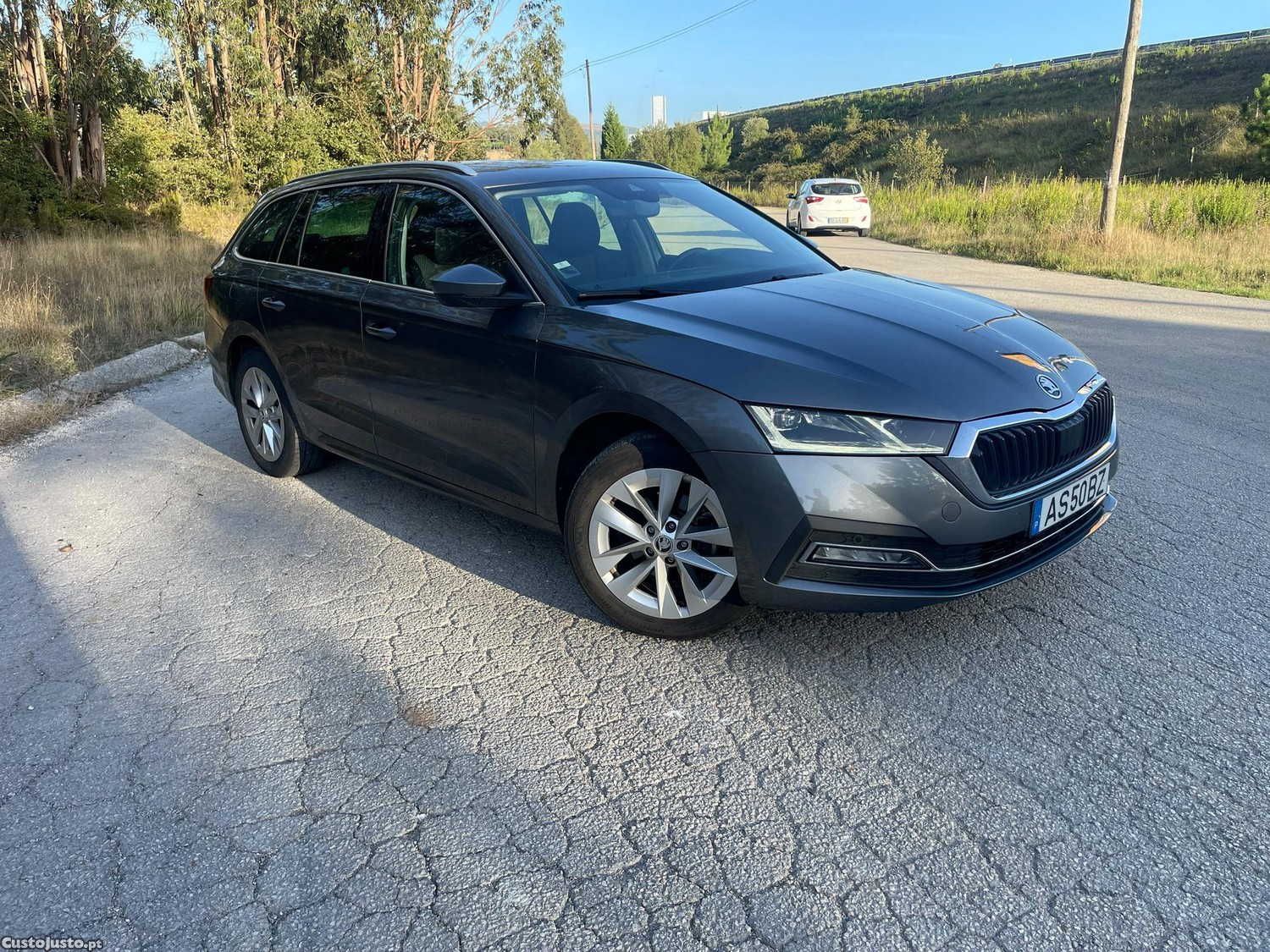 Skoda Octavia 2.0 TDI de 2022 - 22 — photo 2