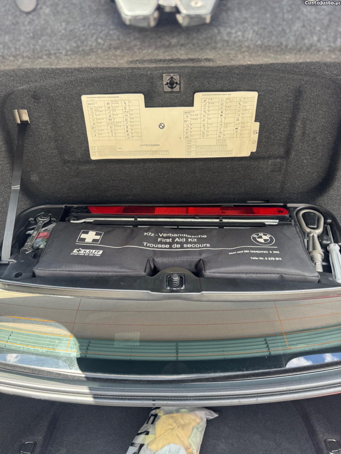 BMW 520 E60 — fotografia 5