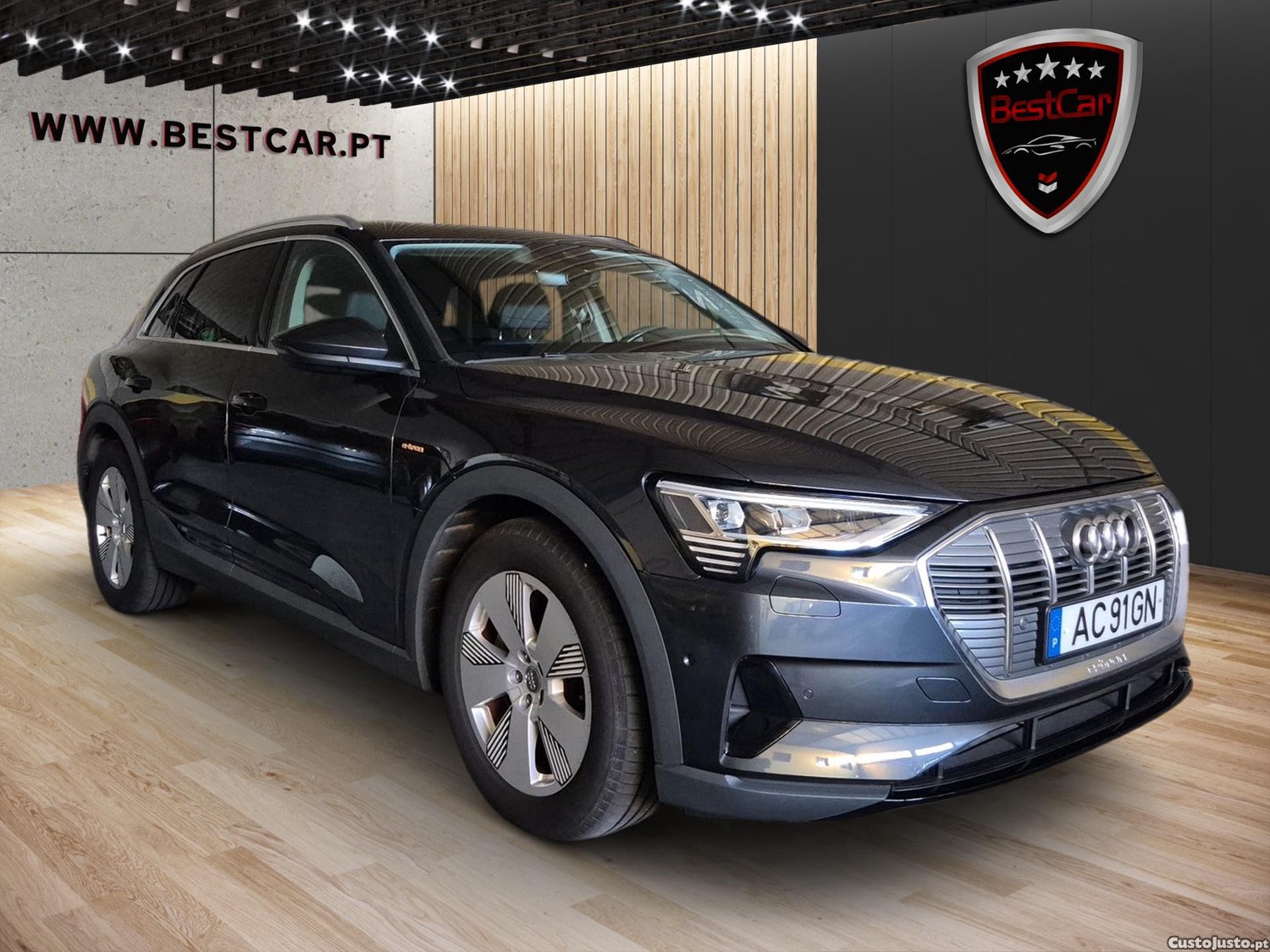 Audi e-tron 55 — fotografia 13