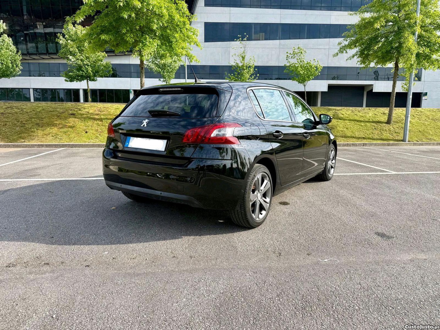 Peugeot 308 II hatchback — fotografia 5
