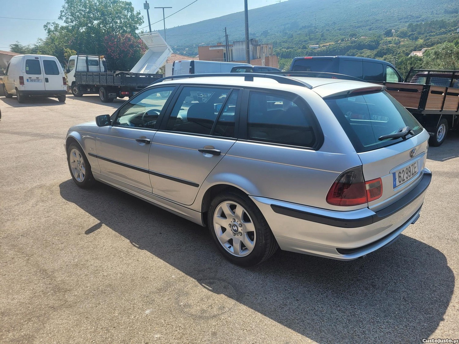 BMW 320 D TOURING — fotografia 5