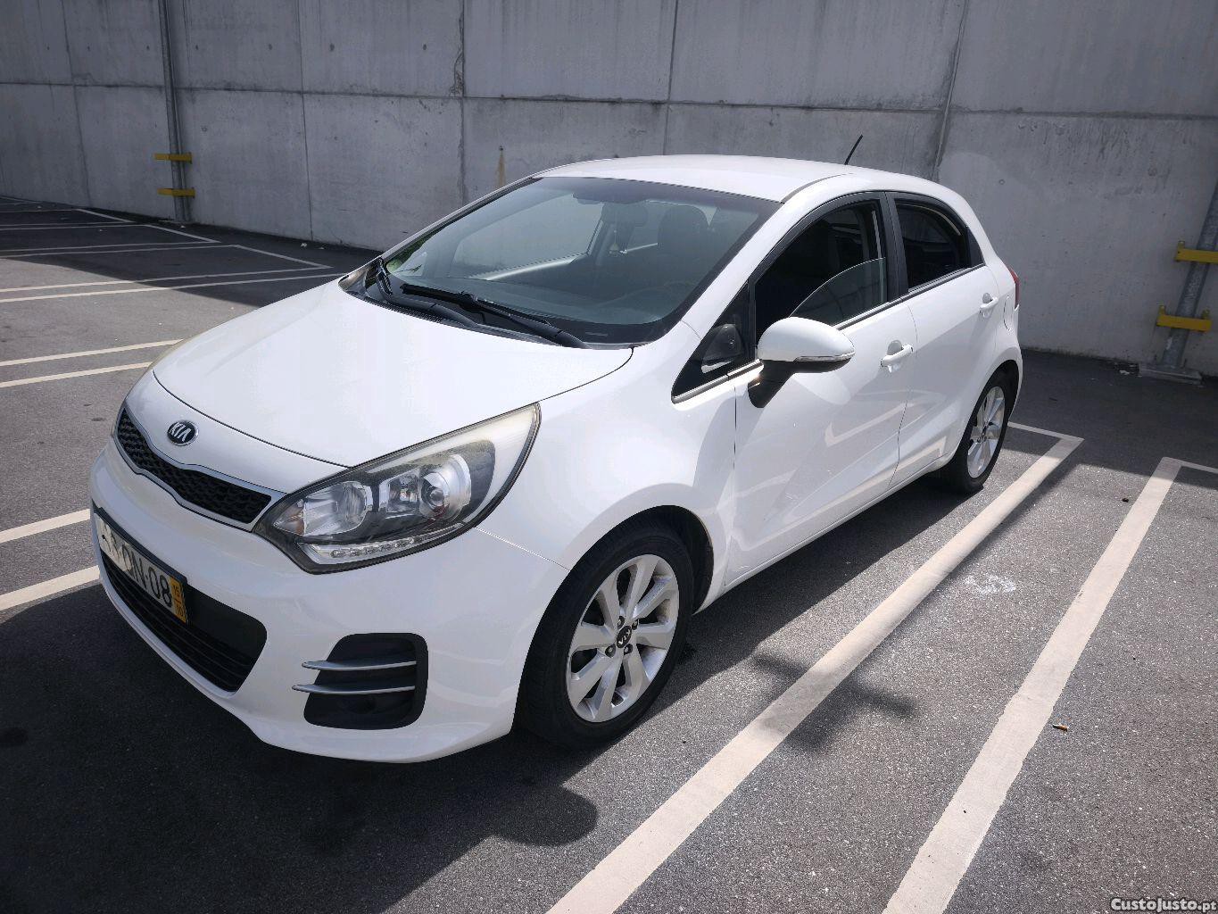 Kia Rio 1.1 crdi prime — fotografia 9