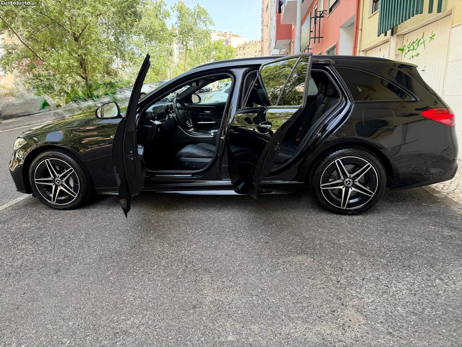 Mercedes-Benz C 300 e 9G-TRONIC Edition AMG Line — fotografia 18
