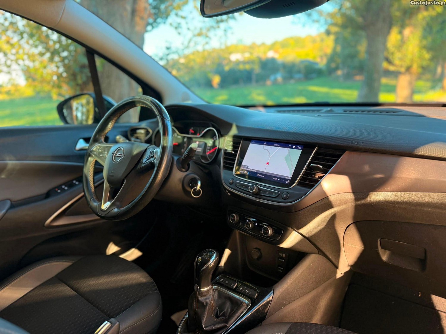 Opel Crossland X 1.2 Edition — fotografia 9