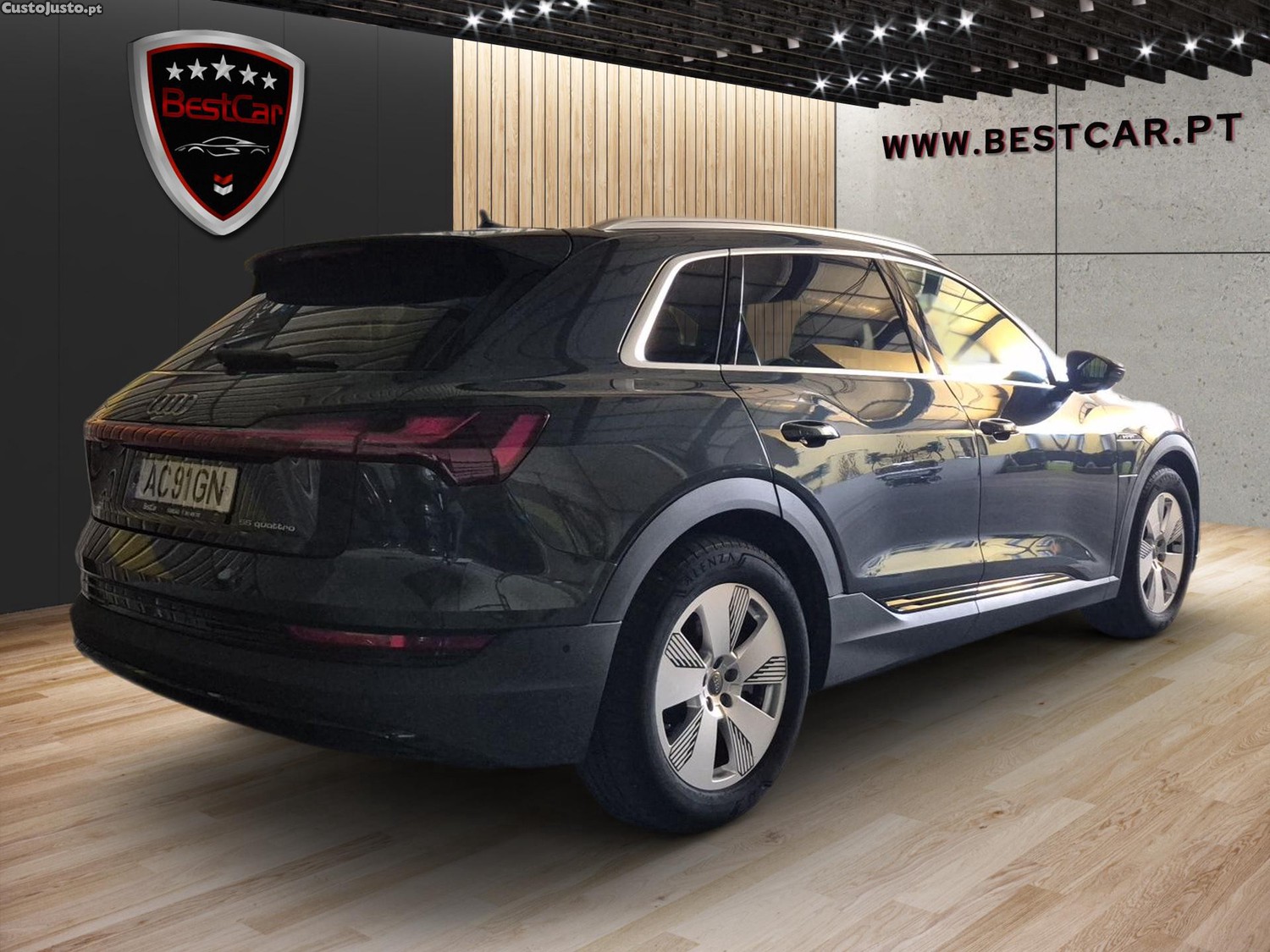 Audi e-tron 55 — fotografia 12