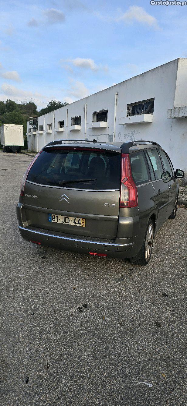 Citroën C4 Grand Picasso 7 lugares — fotografia 4