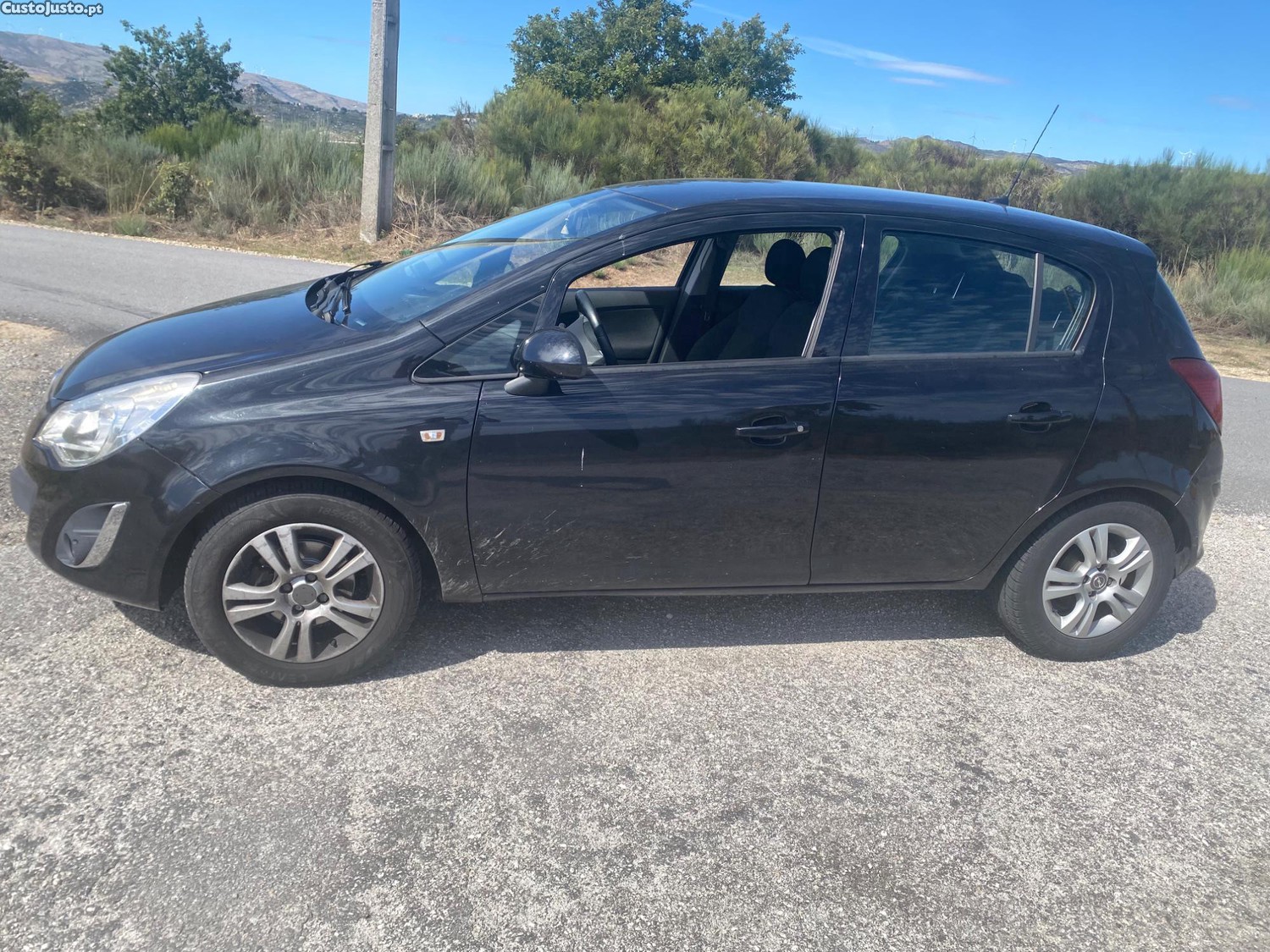 Opel Corsa D — fotografia 3